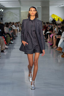 Max Mara весна-лето 2022 / Max Mara Spring 2022 Ready-to-Wear collection