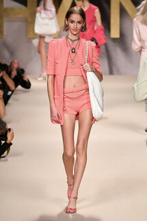 Chanel весна-лето 2022 / Chanel Spring 2022 Ready-to-Wear collection