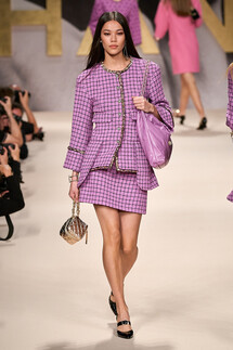 Chanel весна-лето 2022 / Chanel Spring 2022 Ready-to-Wear collection