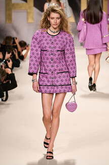 Chanel весна-лето 2022 / Chanel Spring 2022 Ready-to-Wear collection