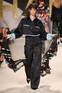 Chanel весна-лето 2022 / Chanel Spring 2022 Ready-to-Wear collection