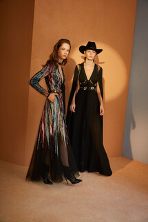 Elie Saab Pre-fall 2018 коллекция Elie Saab Pre-fall 2018 Mainstyle Mainstyles