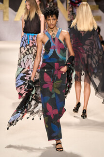 Chanel весна-лето 2022 / Chanel Spring 2022 Ready-to-Wear collection