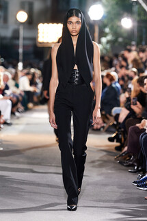 Alaia весна-лето 2022 / Alaia Spring 2022