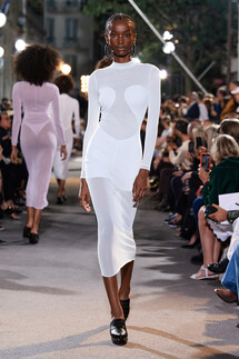 Alaia весна-лето 2022 / Alaia Spring 2022