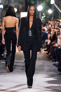 Alaia весна-лето 2022 / Alaia Spring 2022