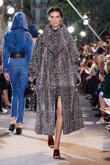 Alaia весна-лето 2022 / Alaia Spring 2022