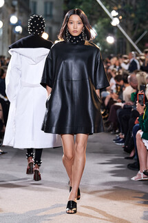 Alaia весна-лето 2022 / Alaia Spring 2022
