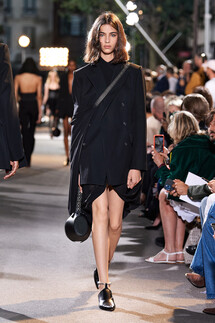 Alaia весна-лето 2022 / Alaia Spring 2022