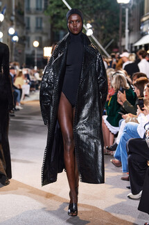 Alaia весна-лето 2022 / Alaia Spring 2022