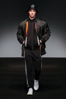 Bikkembergs Fall 2020 Menswear Collection / Bikkembergs оень - зима 2020