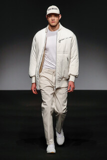 Bikkembergs Fall 2020 Menswear Collection / Bikkembergs оень - зима 2020
