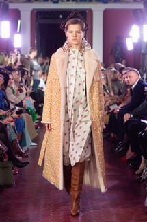 Alena Akhmadullina Spring 2020 / Alena Akhmadullina весна-лето 2020 / Неделя моды: Москва