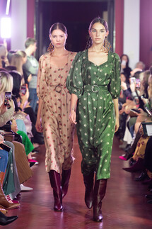 Alena Akhmadullina Spring 2020 / Alena Akhmadullina весна-лето 2020 / Неделя моды: Москва