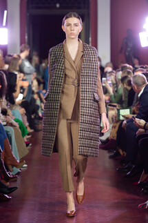 Alena Akhmadullina Spring 2020 / Alena Akhmadullina весна-лето 2020 / Неделя моды: Москва