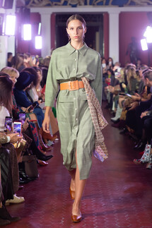 Alena Akhmadullina Spring 2020 / Alena Akhmadullina весна-лето 2020 / Неделя моды: Москва