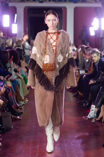 Alena Akhmadullina Spring 2020 / Alena Akhmadullina весна-лето 2020 / Неделя моды: Москва