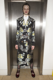 Backstage collections Erdem Fall 2018 Ready-to-Wear , Backstage коллекции Эрдем осень зима 2018 , Fashion show , неделя моды в Лондане , LFW , Mainstyles