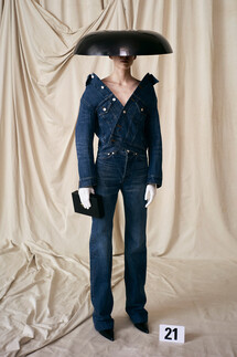 Balenciaga Couture осень 2021 / Balenciaga Couture Fall 2021