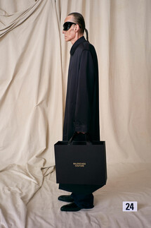 Balenciaga Couture осень 2021 / Balenciaga Couture Fall 2021