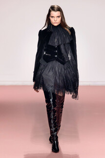 Blumarine Fall 2019 Ready-to-Wear / Blumarine осень 2019 / Неделя моды: Милан