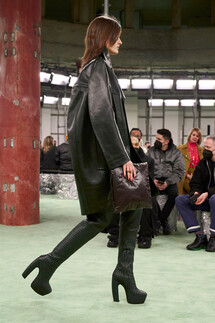 Bottega Veneta Fall 2022 Collection / Bottega Veneta осень-зима 2022