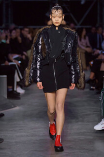 Burberry Fall 2019 Ready-to-Wear / Burberry осень 2019 / Неделя моды: Лондон