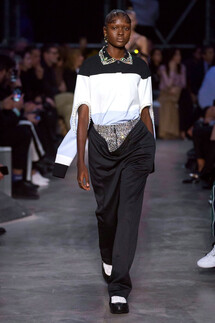 Burberry Fall 2019 Ready-to-Wear / Burberry осень 2019 / Неделя моды: Лондон