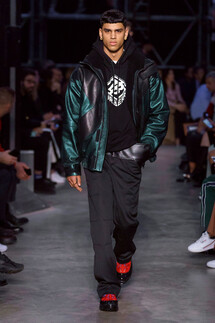 Burberry Fall 2019 Ready-to-Wear / Burberry осень 2019 / Неделя моды: Лондон