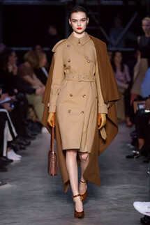 Burberry Fall 2019 Ready-to-Wear / Burberry осень 2019 / Неделя моды: Лондон