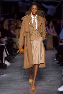 Burberry Fall 2019 Ready-to-Wear / Burberry осень 2019 / Неделя моды: Лондон