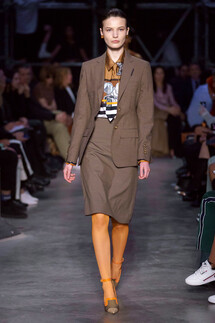 Burberry Fall 2019 Ready-to-Wear / Burberry осень 2019 / Неделя моды: Лондон