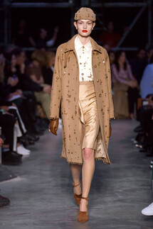 Burberry Fall 2019 Ready-to-Wear / Burberry осень 2019 / Неделя моды: Лондон