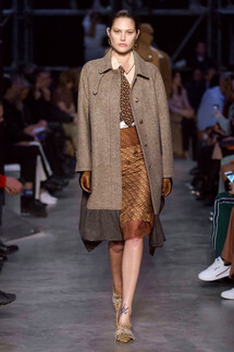 Burberry Fall 2019 Ready-to-Wear / Burberry осень 2019 / Неделя моды: Лондон