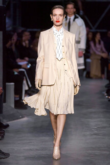 Burberry Fall 2019 Ready-to-Wear / Burberry осень 2019 / Неделя моды: Лондон