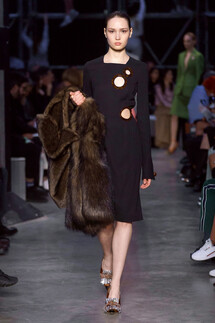 Burberry Fall 2019 Ready-to-Wear / Burberry осень 2019 / Неделя моды: Лондон