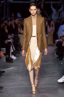 Burberry Fall 2019 Ready-to-Wear / Burberry осень 2019 / Неделя моды: Лондон