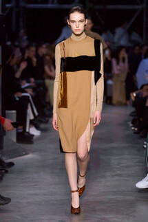 Burberry Fall 2019 Ready-to-Wear / Burberry осень 2019 / Неделя моды: Лондон