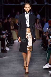 Burberry Fall 2019 Ready-to-Wear / Burberry осень 2019 / Неделя моды: Лондон