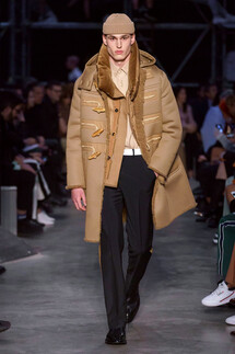 Burberry Fall 2019 Ready-to-Wear / Burberry осень 2019 / Неделя моды: Лондон