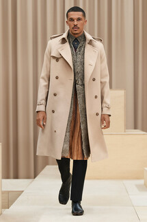 Burberry Fall-Winter 2021 Menswear Collection / Коллекция Burberry осень-зима 2021