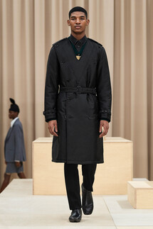 Burberry Fall-Winter 2021 Menswear Collection / Коллекция Burberry осень-зима 2021
