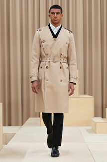 Burberry Fall-Winter 2021 Menswear Collection / Коллекция Burberry осень-зима 2021
