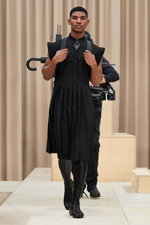 Burberry Fall-Winter 2021 Menswear Collection / Коллекция Burberry осень-зима 2021
