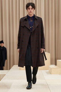 Burberry Fall-Winter 2021 Menswear Collection / Коллекция Burberry осень-зима 2021