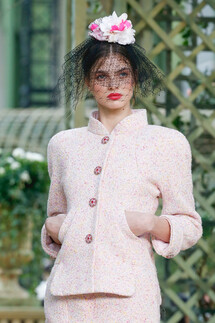 Details Chanel spring 2018 couture Paris PFW коллекция 2018 Детали коллекции Шанель кутюр лето 2018 неделя высокой моды в Париже Mainstyles