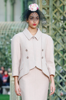 Details Chanel spring 2018 couture Paris PFW коллекция 2018 Детали коллекции Шанель кутюр лето 2018 неделя высокой моды в Париже Mainstyles