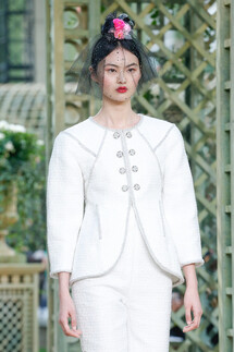 Details Chanel spring 2018 couture Paris PFW коллекция 2018 Детали коллекции Шанель кутюр лето 2018 неделя высокой моды в Париже Mainstyles
