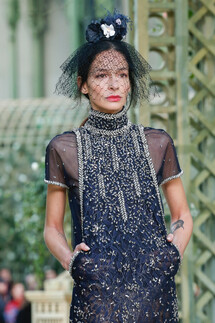Details Chanel spring 2018 couture Paris PFW коллекция 2018 Детали коллекции Шанель кутюр лето 2018 неделя высокой моды в Париже Mainstyles