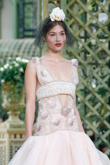 Details Chanel spring 2018 couture Paris PFW коллекция 2018 Детали коллекции Шанель кутюр лето 2018 неделя высокой моды в Париже Mainstyles